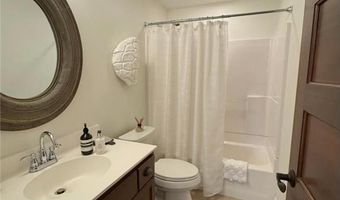 15819 Drawstone Trl, Apple Valley, MN 55124