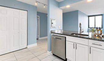801 N PITT St #1203, Alexandria, VA 22314