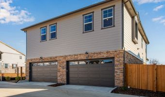 1390 S Chester St Unit A, Denver, CO 80247