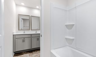 1139 White Willow Dr, Spartanburg, SC 29303