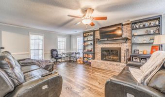 3769 OAK FOREST Dr, Bartlett, TN 38135
