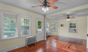 140 Main St, Lincoln, RI 02838