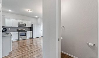 7004 SW Chalkstone Rd, Bentonville, AR 72713
