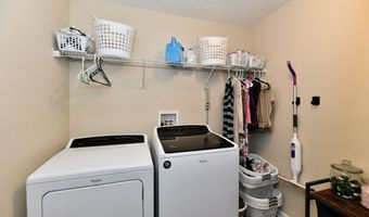 6695 Buhrstone Ln, Avon, IN 46123
