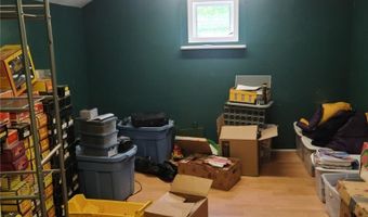 197 Chestnut St, Andover, OH 44003