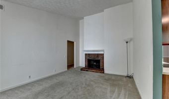 6433 Deerings Ln, Peachtree Corners, GA 30092