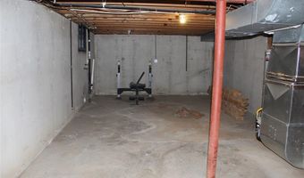 2315 Brown St, Alton, IL 62002