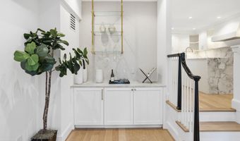 3418 RESERVOIR Rd NW, Washington, DC 20007