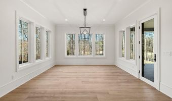 3116 Balley Forrest Dr, Alpharetta, GA 30004