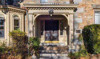 66 Webster St 9, Newport, RI 02840