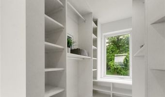 2613 Stella St, Airville, PA 15203