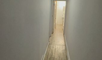 14 Lester St 2L, Ansonia, CT 06401
