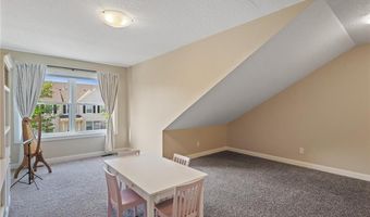 6644 Lamplight Dr, Albertville, MN 55301