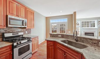43903 THORNCROFT Ter, Ashburn, VA 20148