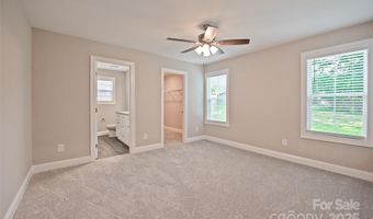 1028 Gibson St, Albemarle, NC 28001