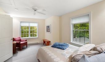 9093 Lake St, Alanson, MI 49706