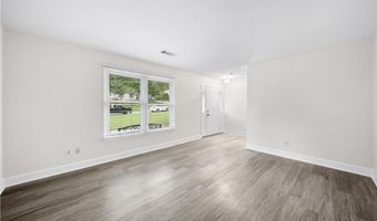 111 CARTER St, Auburn, AL 36830