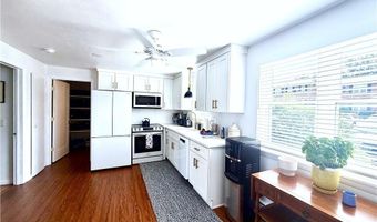 70 Carroll Ave 1009, Newport, RI 02840