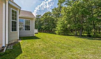 14 Hot Springs Ter, Barnegat, NJ 08005