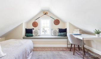32 Jewett St, Boston, MA 02131