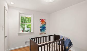 6010 BENALDER Dr, Bethesda, MD 20816