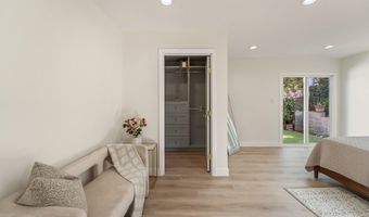 7272 W 90th St, Los Angeles, CA 90045