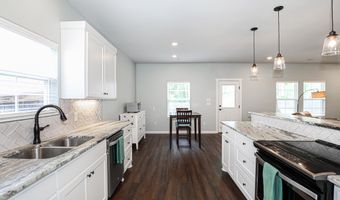 2932 GILLIS Dr, Benton, AR 72015