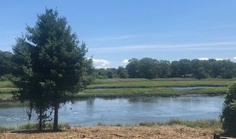 25 S Montowese St, Branford, CT 06405