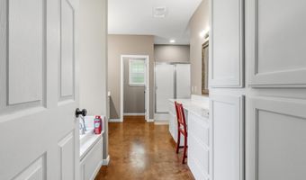 43 Tracelwood Dr, Arkadelphia, AR 71923