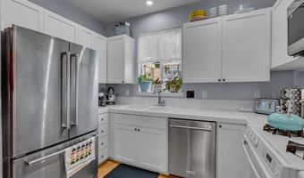20499 SW CHANDELLE Ct, Beaverton, OR 97078