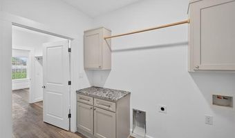 207 Lindsey Ave, Adair, OK 74330