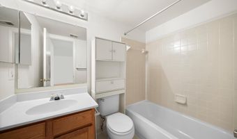 44226 MOSSY BROOK Sq, Ashburn, VA 20147