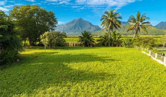 221 Kihapai St 2, Kailua, HI 96734