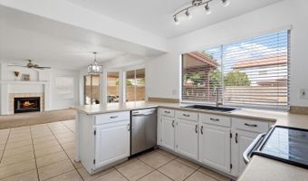 11406 W CRIMSON Ln, Avondale, AZ 85392