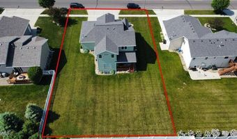 518 Medora Ave, Bismarck, ND 58503