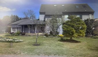 1 CEDARCREST Dr, Bayville, NJ 08721