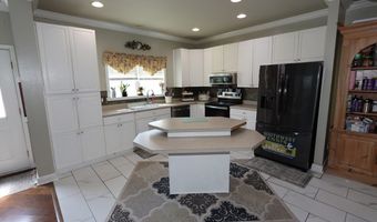 17977 Overlook Dr, Abingdon, VA 24210