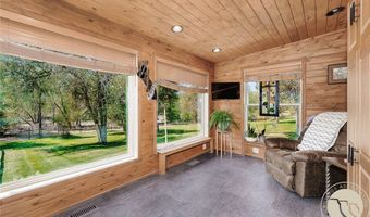 2408 Dawn Ln, Billings, MT 59101