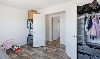 833 W Tepee St, Apache Junction, AZ 85120
