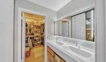 6062 Bania Wood Cir, Atlantis, FL 33462