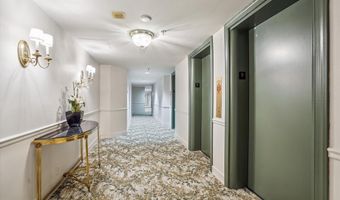 5450 WHITLEY PARK Ter 413, Bethesda, MD 20814