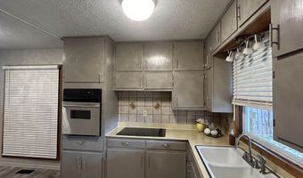 1912 N Prairie Ln, Augusta, KS 67010