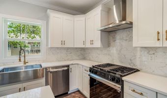 443 Fremont Ave, Bayville, NJ 08721