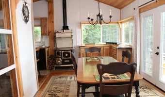 54 Oak Ln, Alexander, ME 04694