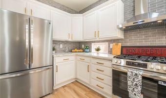 10410 Nostalgia Cir, Las Vegas, NV 89135