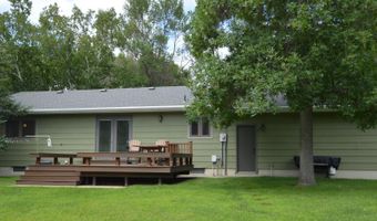 2214 SE 14th Ave, Aberdeen, SD 57401