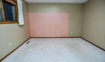 2010 SE 14th Ave, Aberdeen, SD 57401