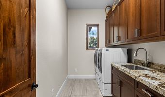 10955 Iris Canyon Ln, Las Vegas, NV 89135