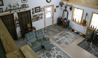 705 Vines St SE, Arab, AL 35016