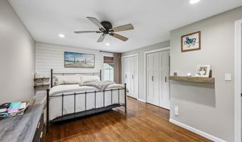 14 Cedrus Ct, Branford, CT 06405